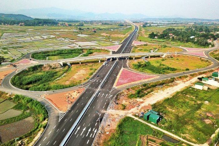 Đầu tư tuyến cao tốc TP.HCM – Thủ Dầu Một – Chơn Thành