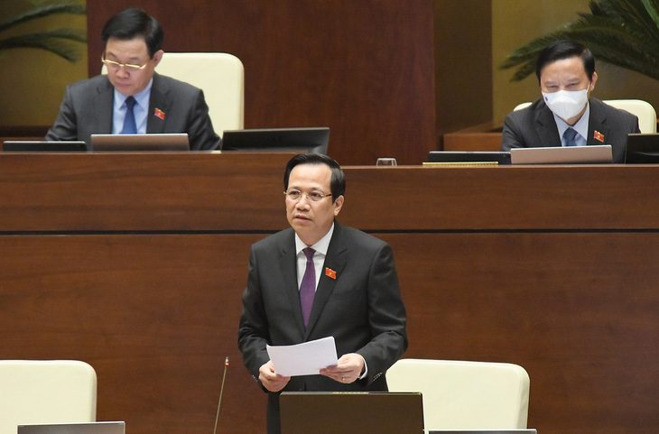Bộ trưởng Đào Ngọc Dung: Sẽ suy nghĩ đề xuất lập quỹ hỗ trợ lao động rút BHXH một lần